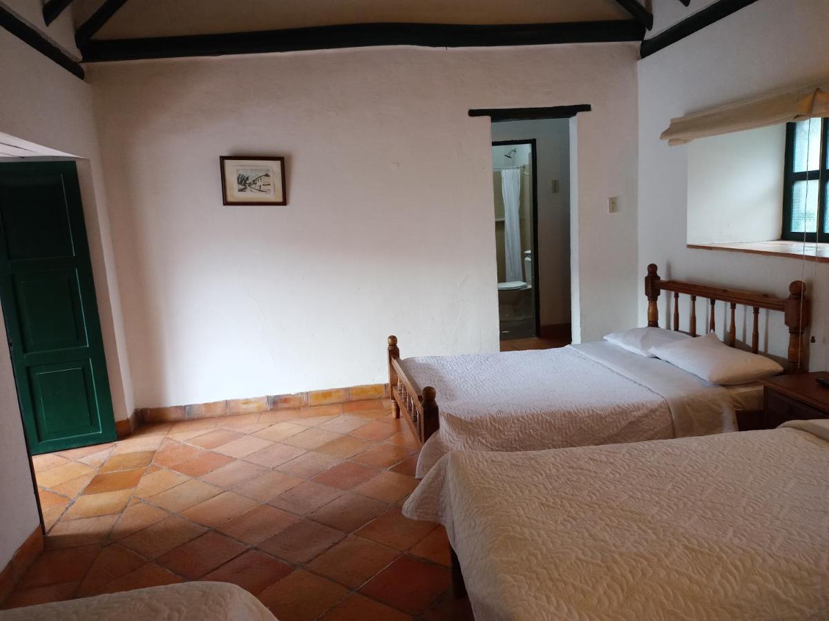 Hospederia La Roca Plaza Principal Bed & Breakfast Boyacá Exterior foto