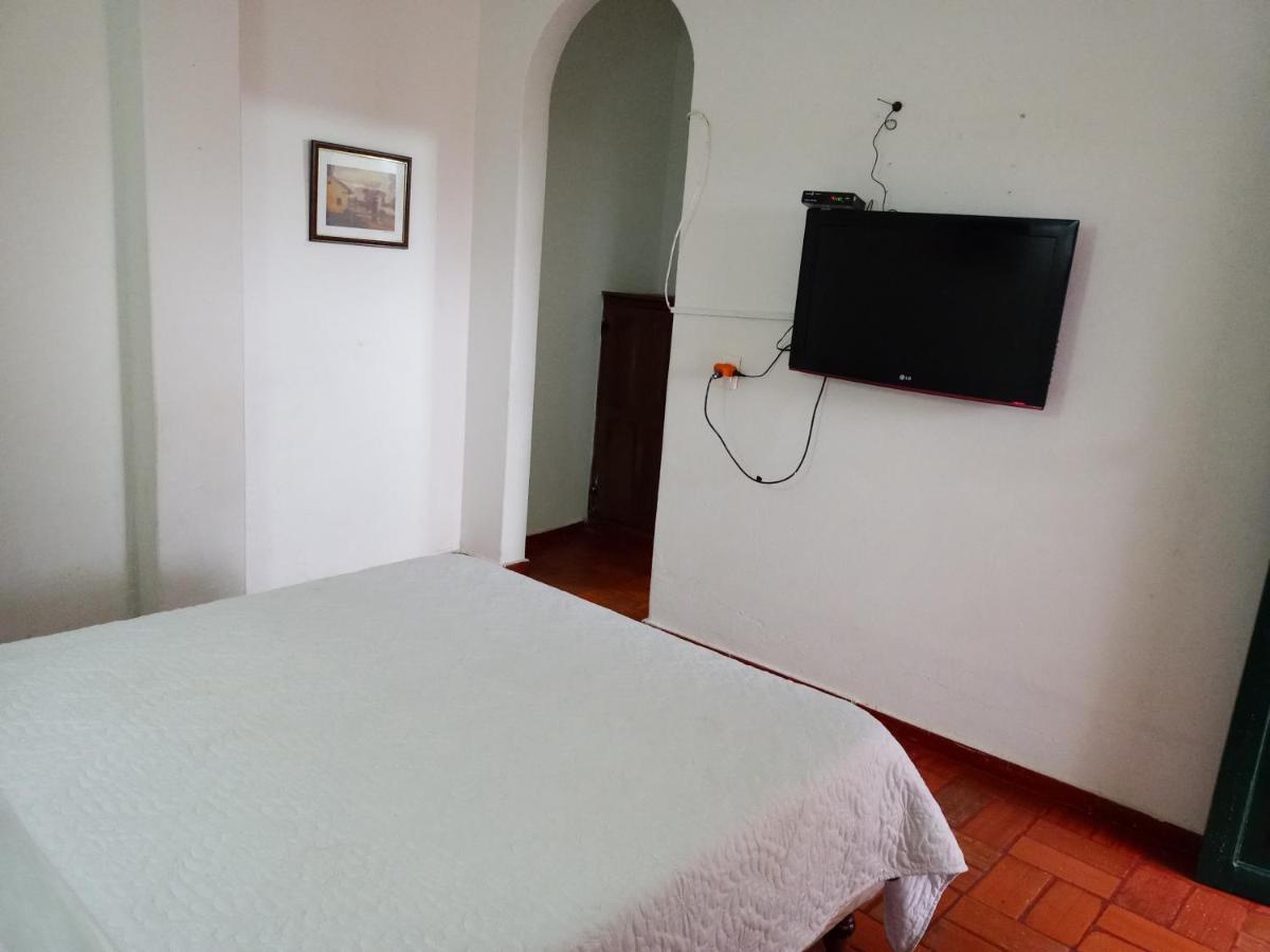 Hospederia La Roca Plaza Principal Bed & Breakfast Boyacá Exterior foto