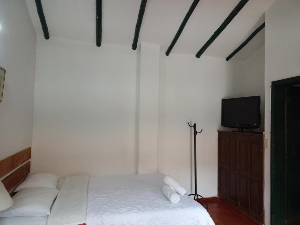 Hospederia La Roca Plaza Principal Bed & Breakfast Boyacá Exterior foto