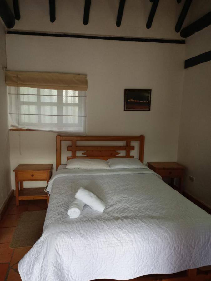 Hospederia La Roca Plaza Principal Bed & Breakfast Boyacá Exterior foto