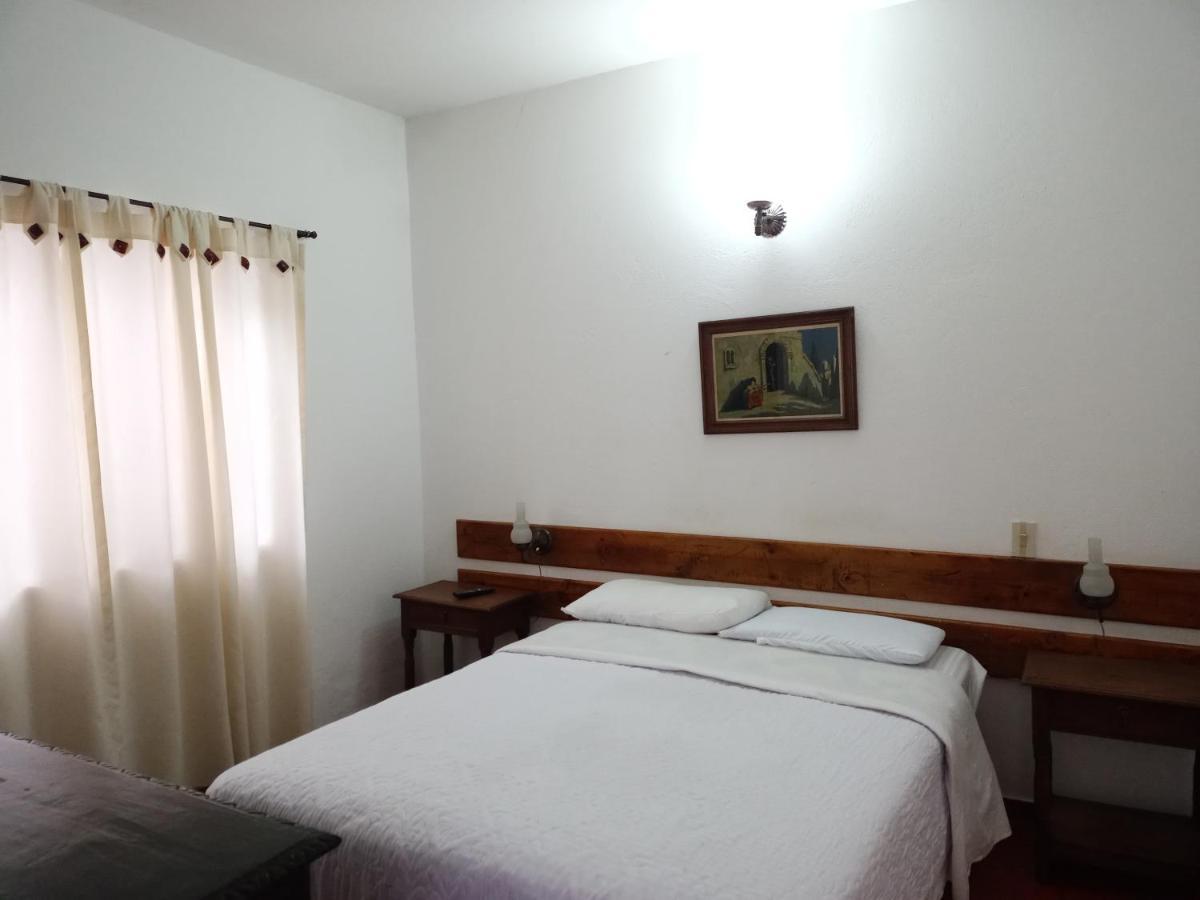 Hospederia La Roca Plaza Principal Bed & Breakfast Boyacá Exterior foto