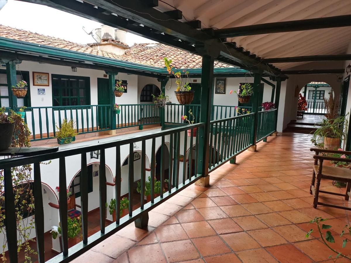 Hospederia La Roca Plaza Principal Bed & Breakfast Boyacá Exterior foto